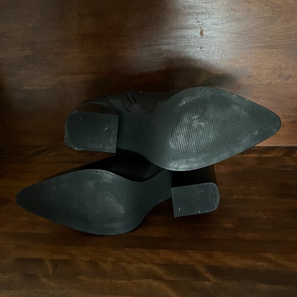 Steve Madden Black Leather Silver Studded Pointed Toe Cala Boots Size 9.5 - Picture 7 of 8